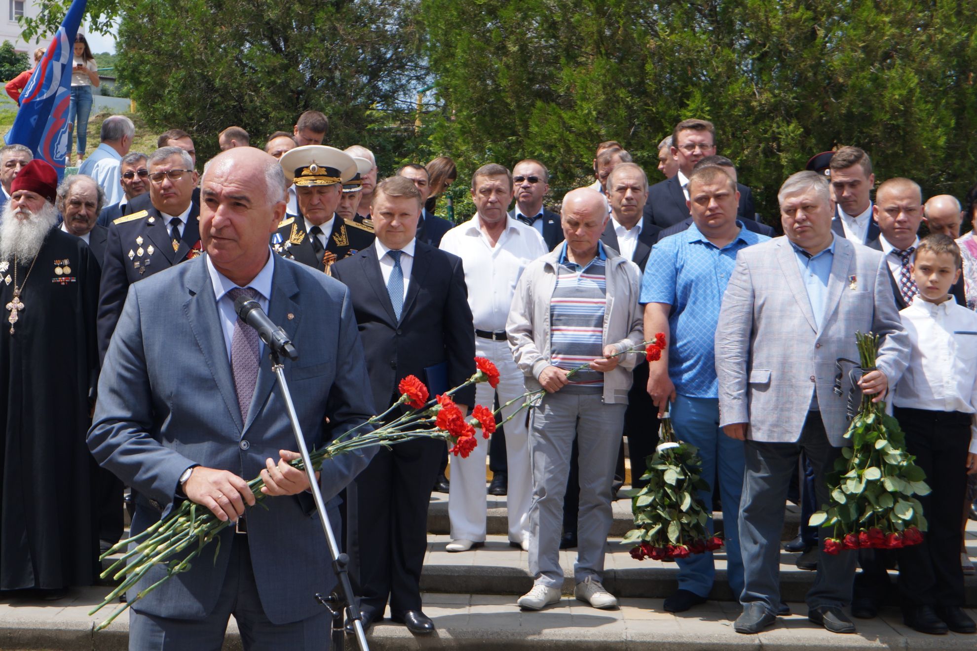 В Новороссийске открыли мемориальную доску Герою России, адмиралу Герману  Алексеевичу Угрюмову :: Главные новости :: Новости :: О городе -  Администрация и городская Дума муниципального образования город-герой  Новороссийск