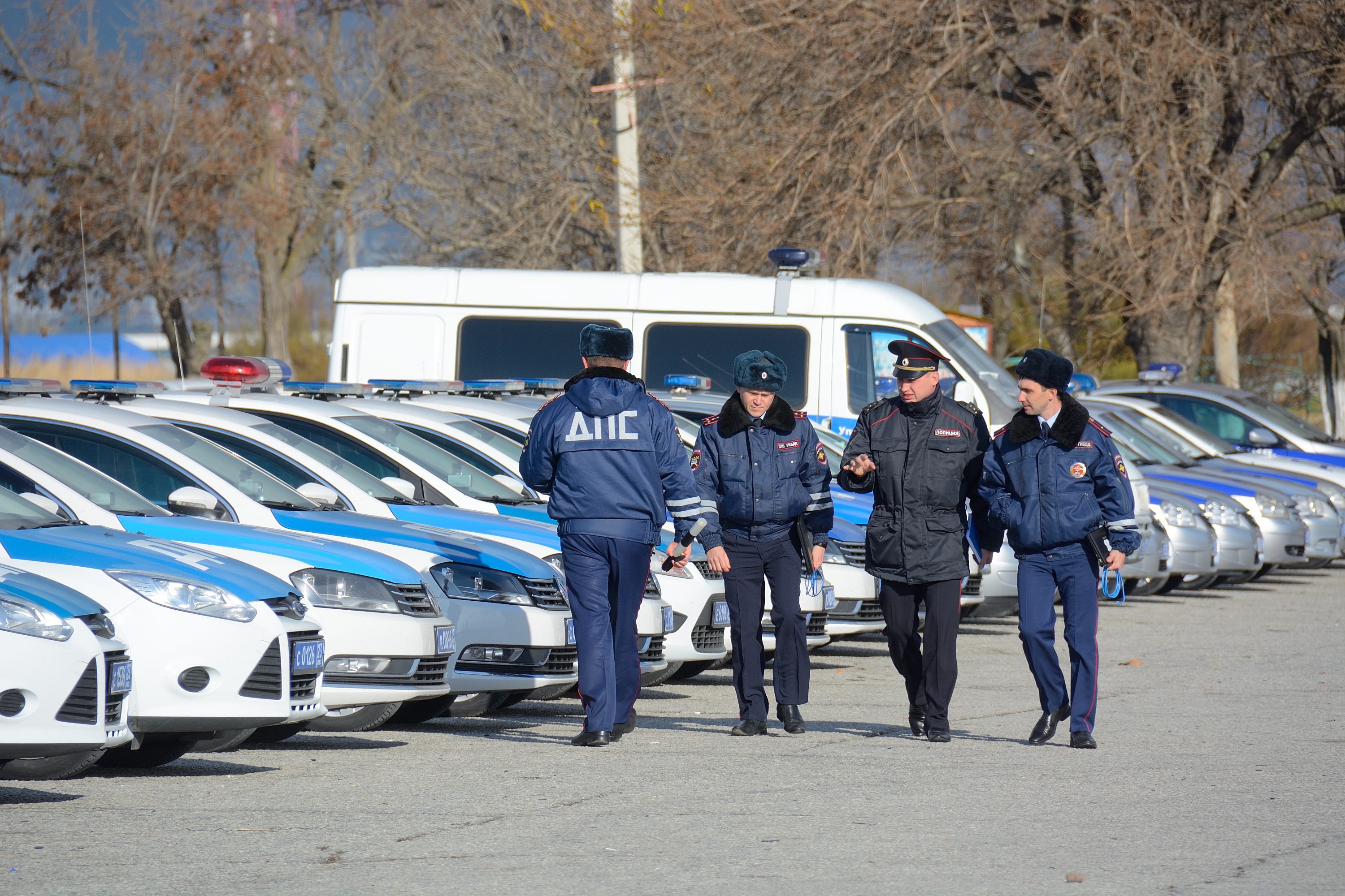 Проведен строевой смотр личного состава и техники Государственной инспекции  безопасности дорожного движения Черноморского побережья :: Безопасность  дорожного движения :: Горожанам - Администрация и городская Дума  муниципального образования город-герой ...